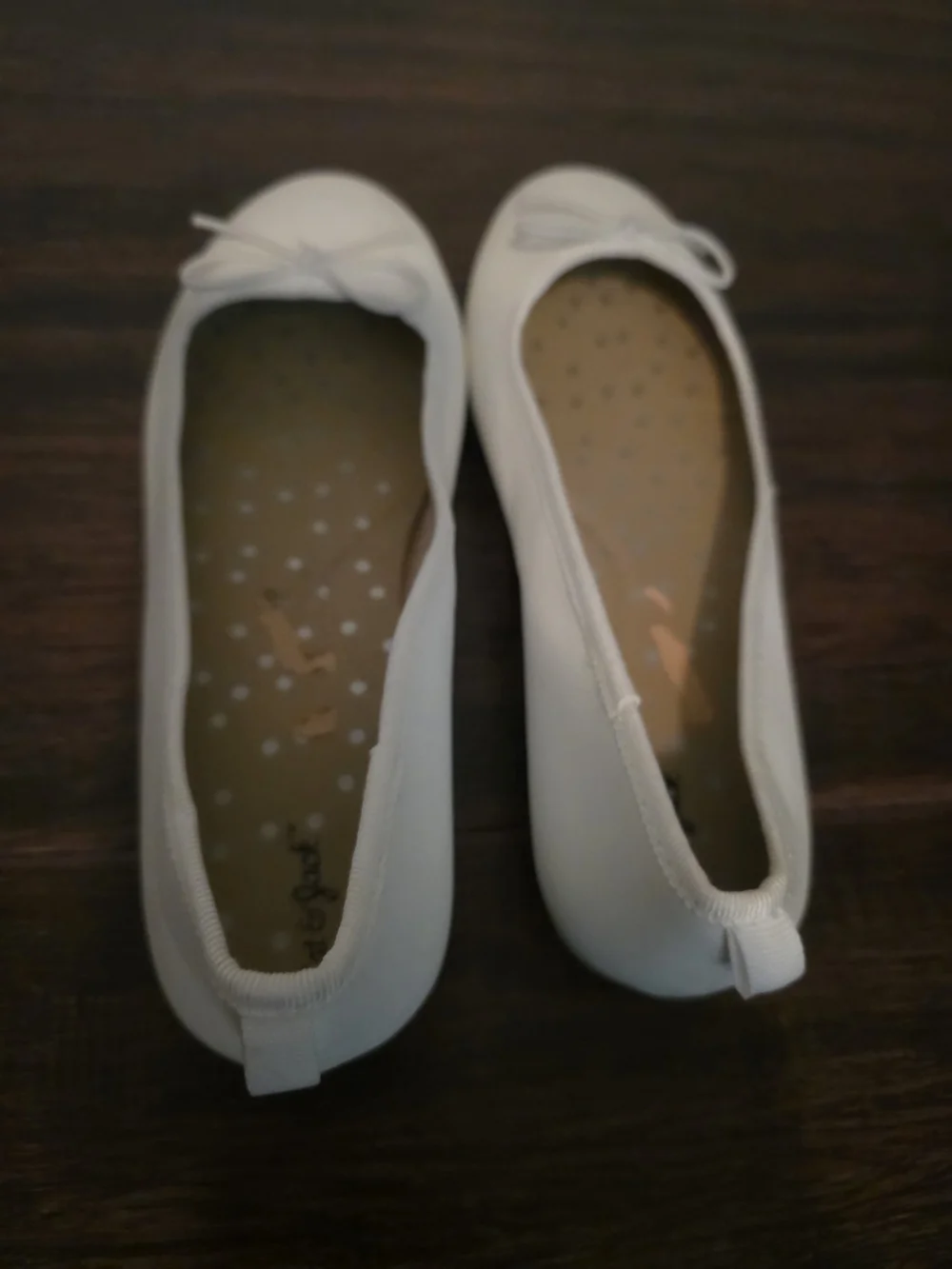 Cat & Jack White Ballet Flats with Bow - Girl's Comfort Flats
